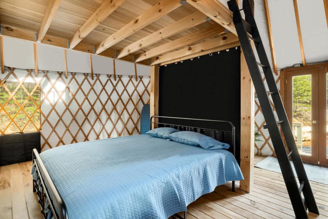 Modern Yurt W River Access, Hot Tub, Wifi & Grill Wardensville Eksteriør billede